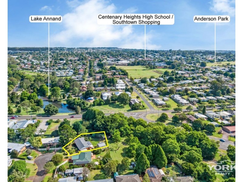 5 Bauhinia Court, Rangeville QLD 4350
