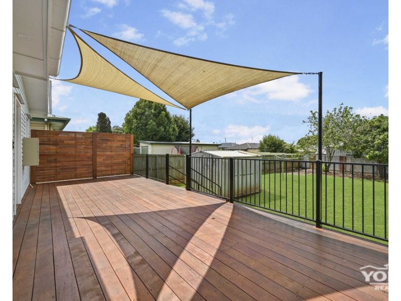 258 Tor Street, Rockville QLD 4350