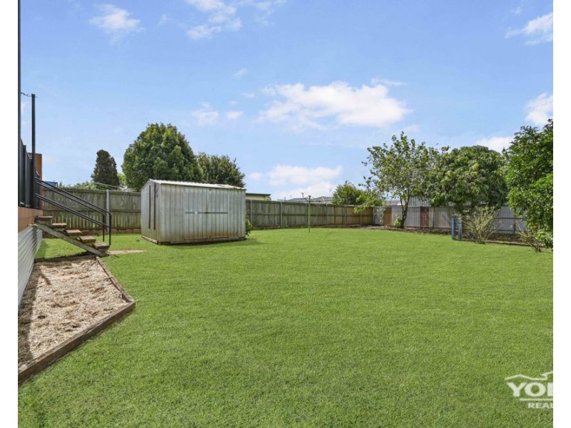 258 Tor Street, Rockville QLD 4350