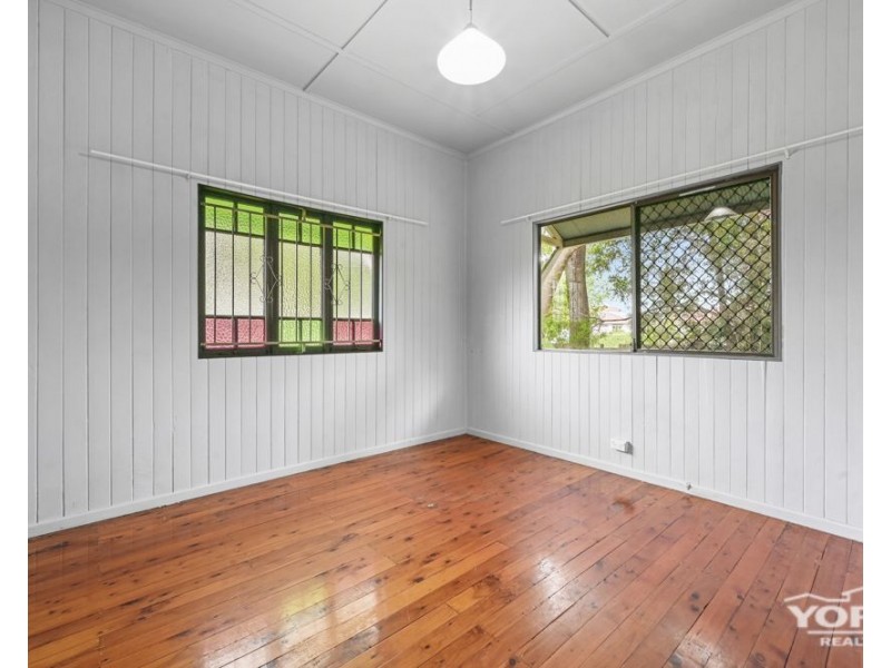 43 Drayton Road, Harristown QLD 4350