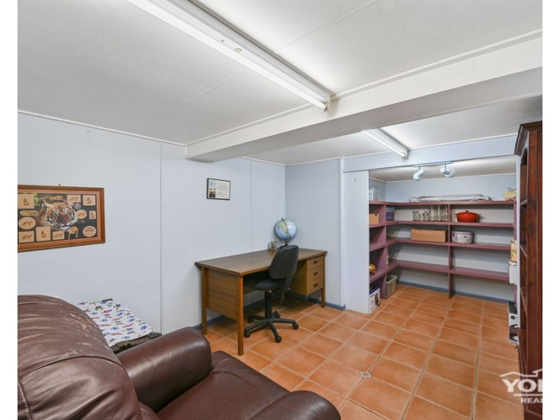 Centenary Heights QLD 4350