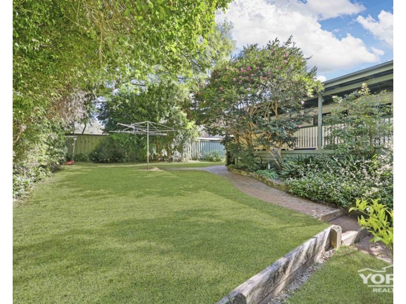 Centenary Heights QLD 4350