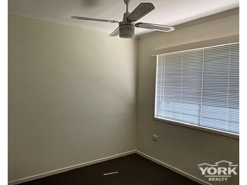 19 Doherty Street, Rockville QLD 4350