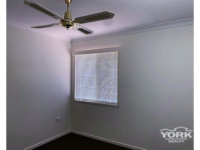 19 Doherty Street, Rockville QLD 4350