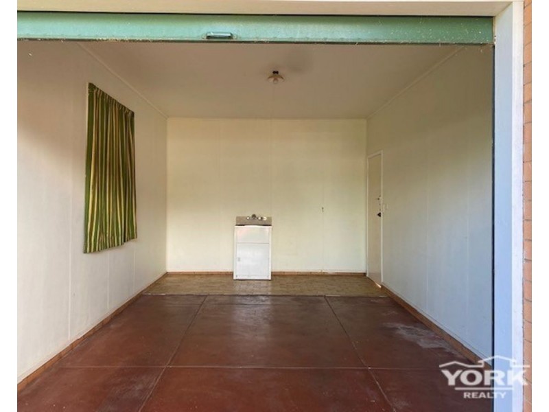 19 Doherty Street, Rockville QLD 4350