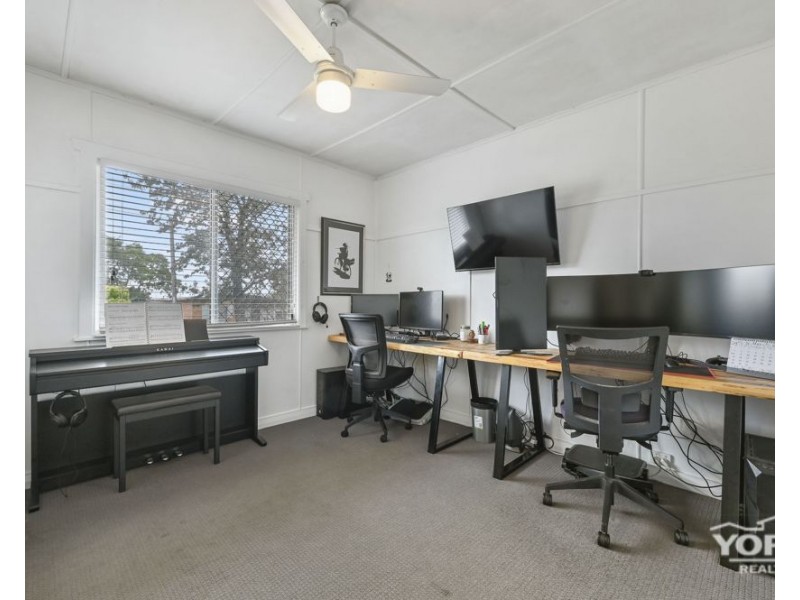 28 Weetwood Street, Newtown QLD 4350