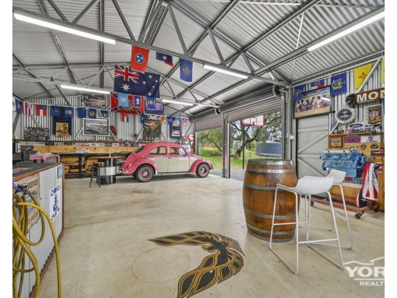 Meringandan West QLD 4352