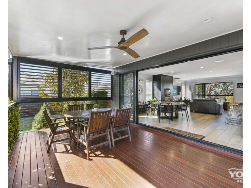 Kearneys Spring QLD 4350