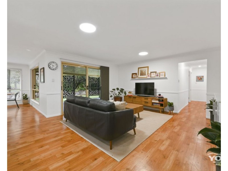 15 McLachlan Drive, Highfields QLD 4352