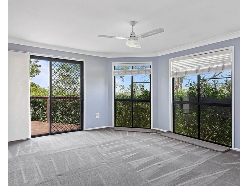 13 Hillview Court, Top Camp QLD 4350