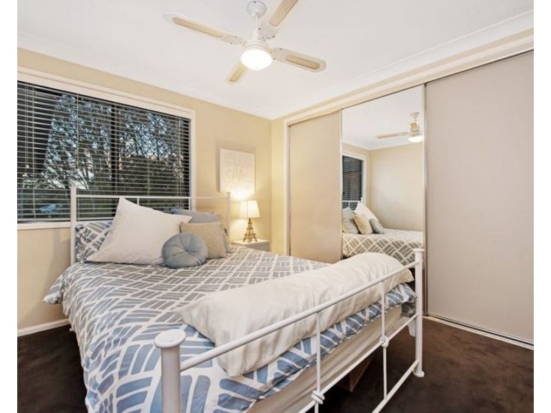 13 Hillview Court, Top Camp QLD 4350