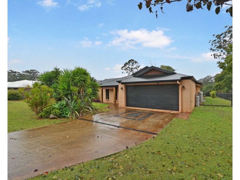 10 Diosma Drive, Highfields QLD 4352