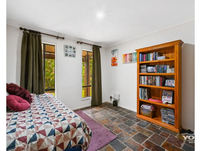 10 Diosma Drive, Highfields QLD 4352