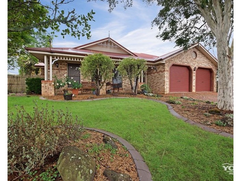 464 Hume Street, Middle Ridge QLD 4350