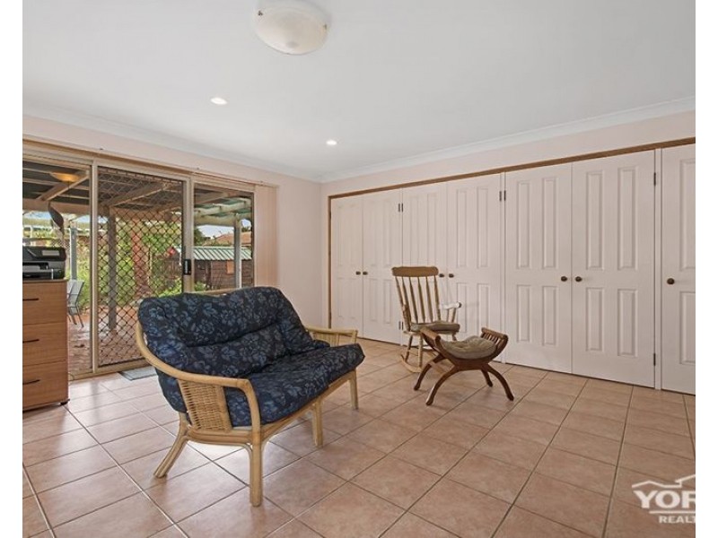 464 Hume Street, Middle Ridge QLD 4350