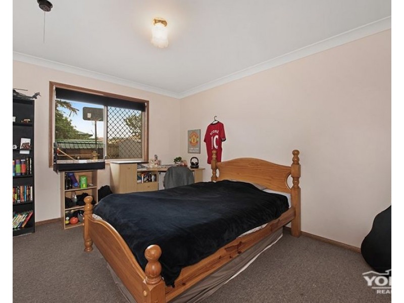 464 Hume Street, Middle Ridge QLD 4350