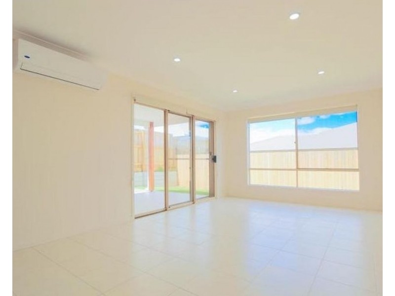 1/22 Cardamon Crescent, Glenvale QLD 4350