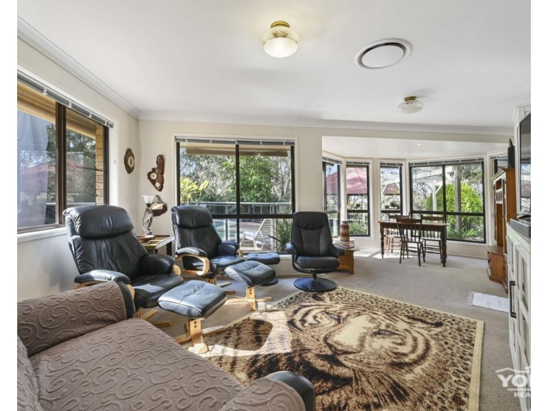 Preston QLD 4352