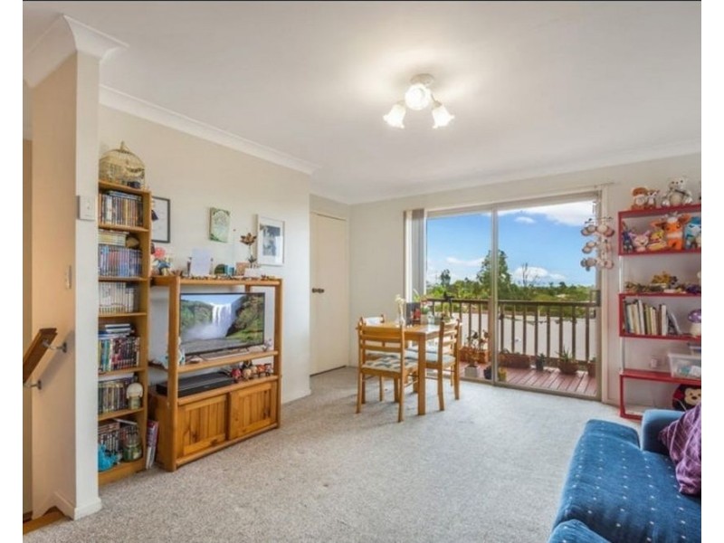 1/19 Noll Street, Kearneys Spring QLD 4350