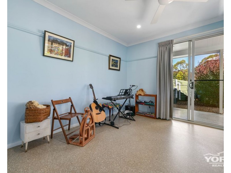 2 Grayne Court, Highfields QLD 4352