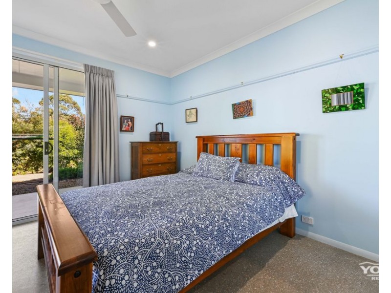 2 Grayne Court, Highfields QLD 4352