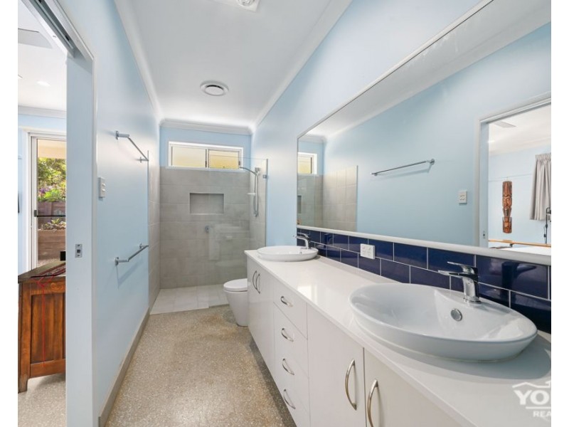 2 Grayne Court, Highfields QLD 4352