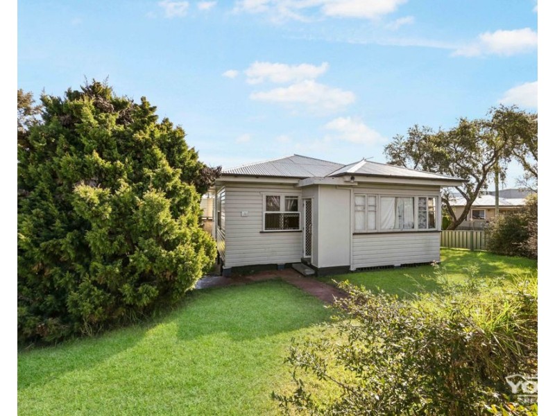 1 Nigel Street, North Toowoomba QLD 4350