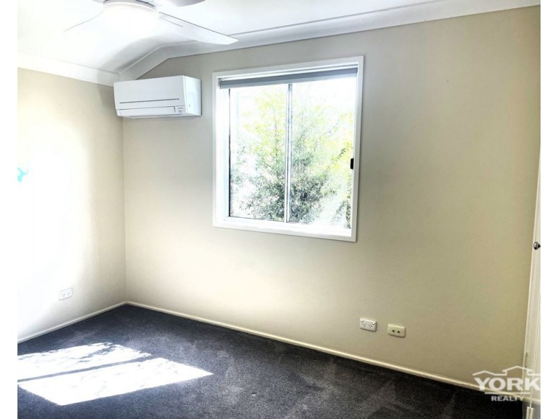 2 Nargoon Street, Meringandan West QLD 4352