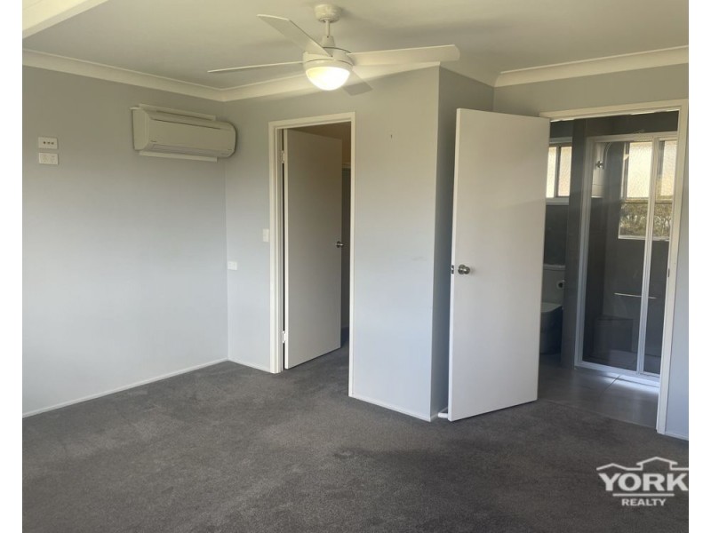 2 Nargoon Street, Meringandan West QLD 4352