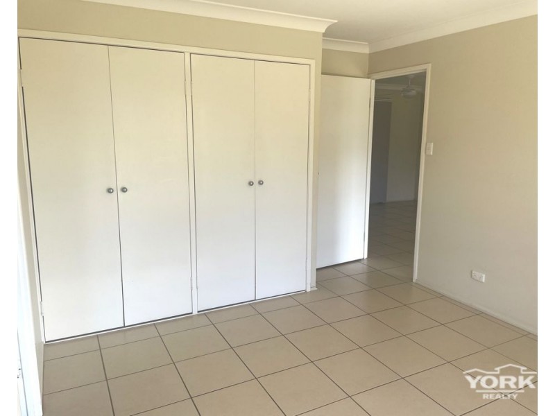 2 Nargoon Street, Meringandan West QLD 4352