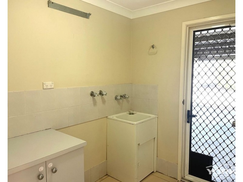 2 Nargoon Street, Meringandan West QLD 4352