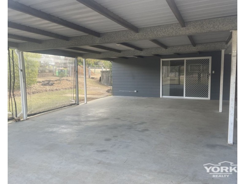2 Nargoon Street, Meringandan West QLD 4352
