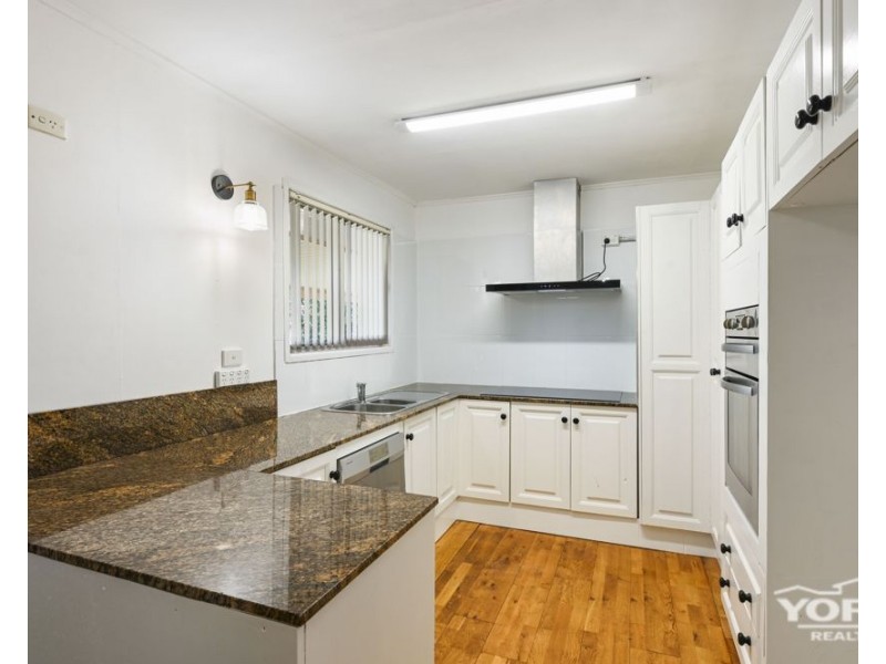 384 North Street, Wilsonton QLD 4350