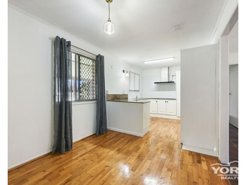 384 North Street, Wilsonton QLD 4350