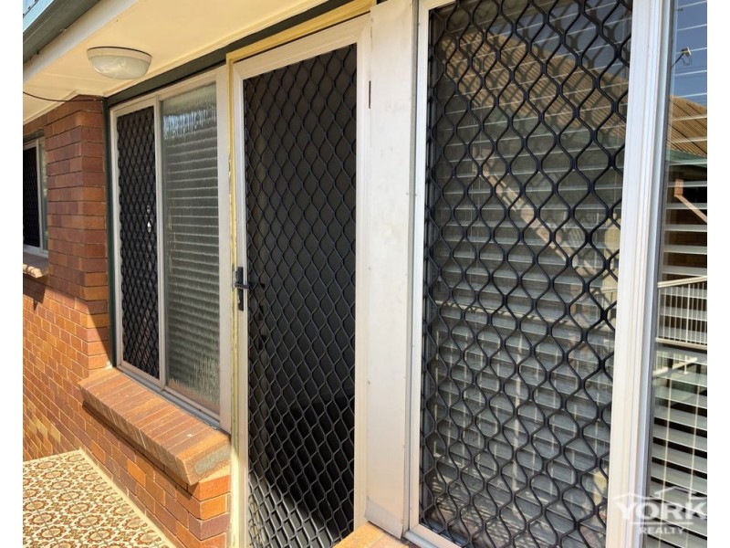 10/177a West Street, Newtown QLD 4350