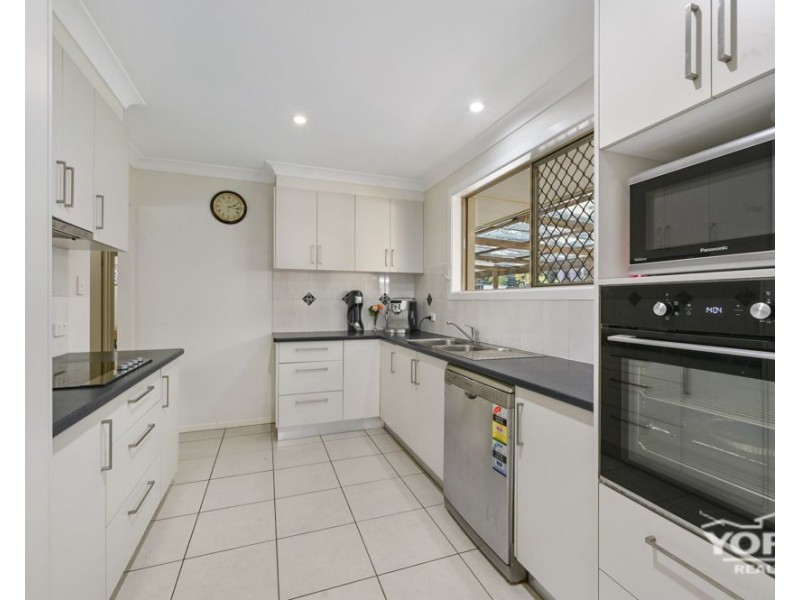 Withcott QLD 4352