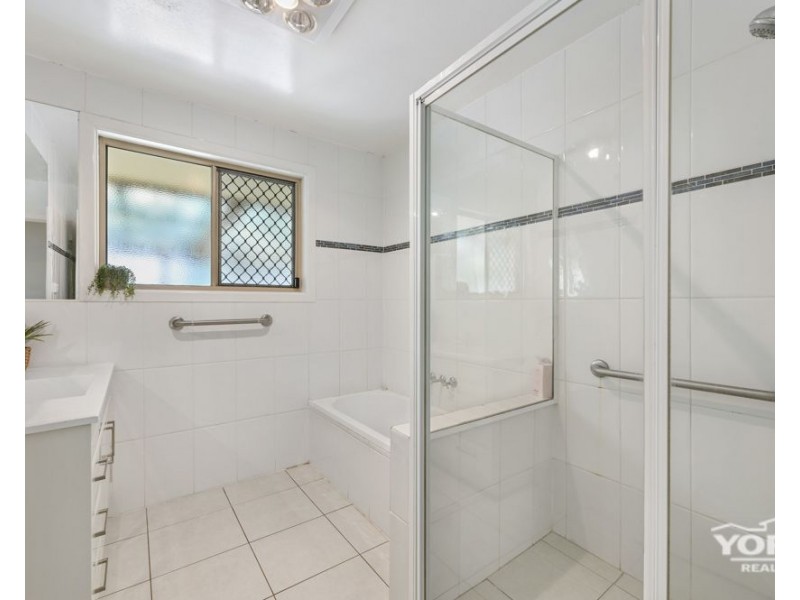 Withcott QLD 4352
