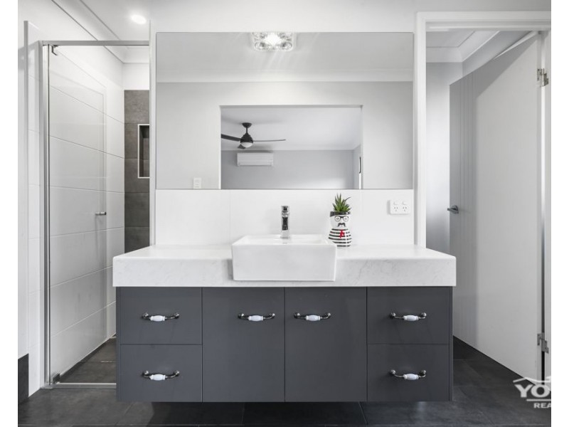 Kleinton QLD 4352