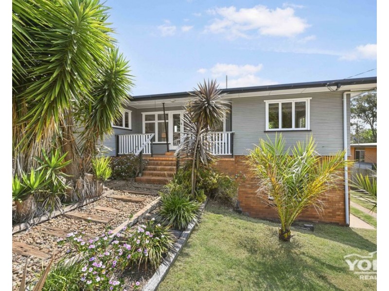 1 Adam Street, North Toowoomba QLD 4350
