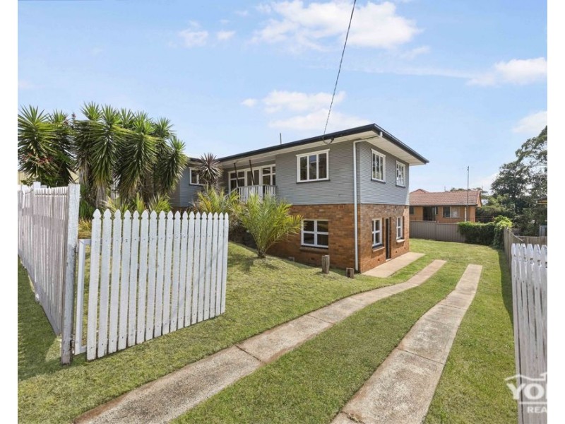 1 Adam Street, North Toowoomba QLD 4350