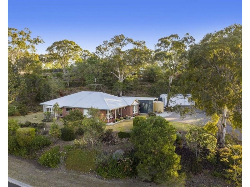 24 Traverston Court, Preston QLD 4352