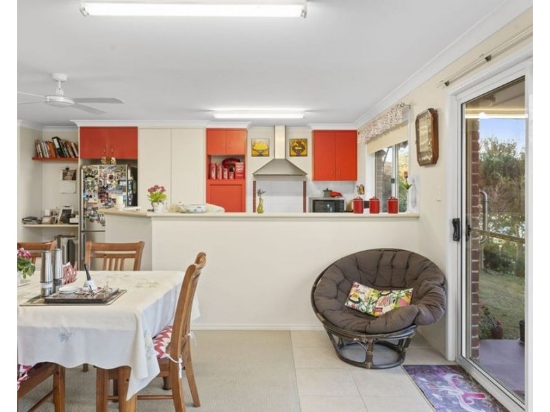 24 Traverston Court, Preston QLD 4352