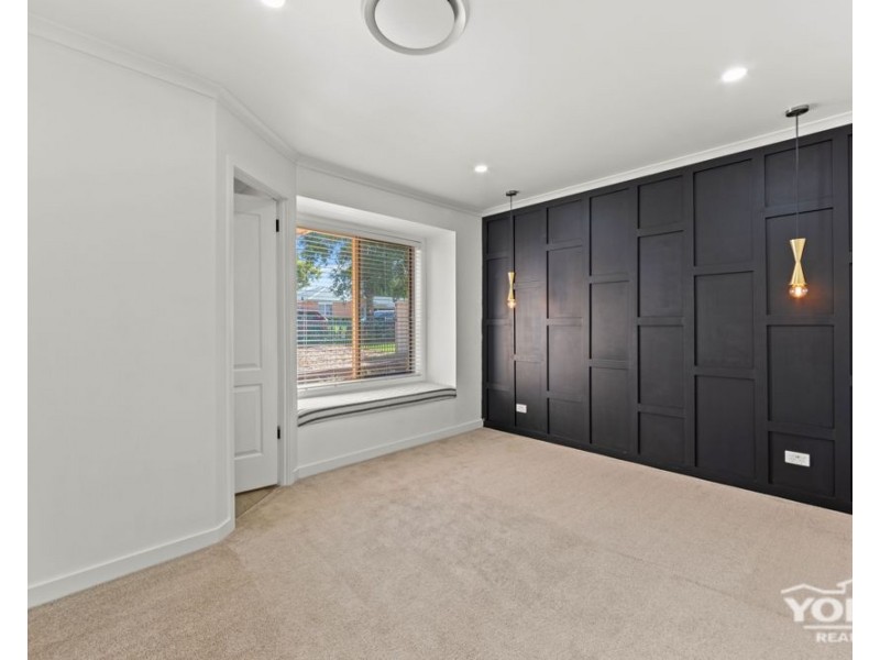 Kearneys Spring QLD 4350