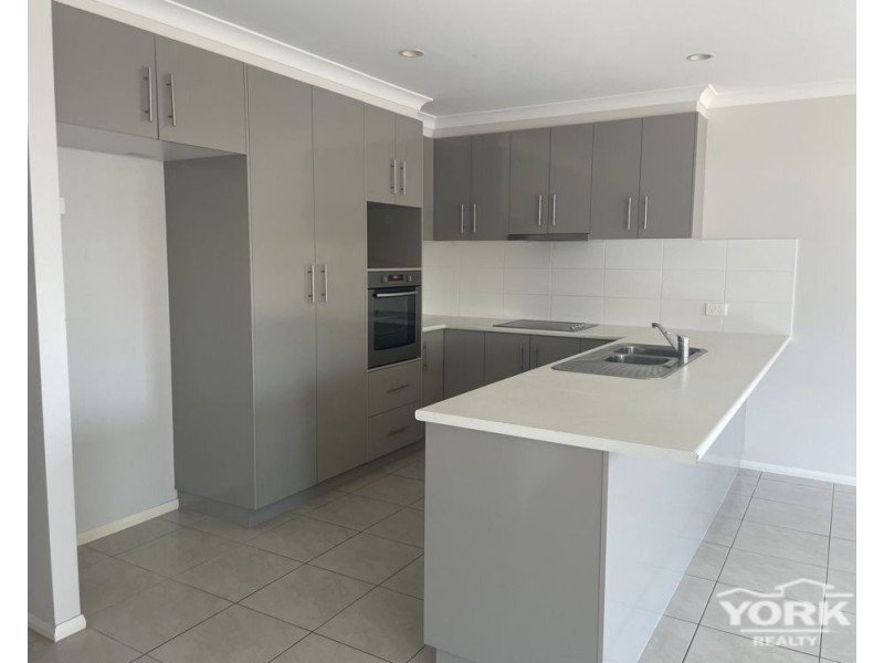 1/21a Haig Street, South Toowoomba QLD 4350