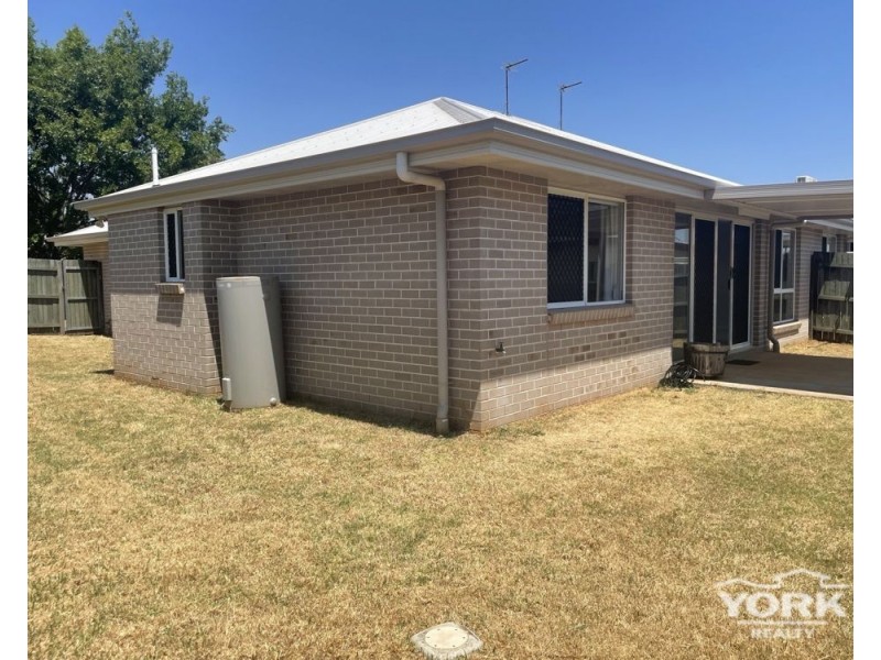 1/21a Haig Street, South Toowoomba QLD 4350