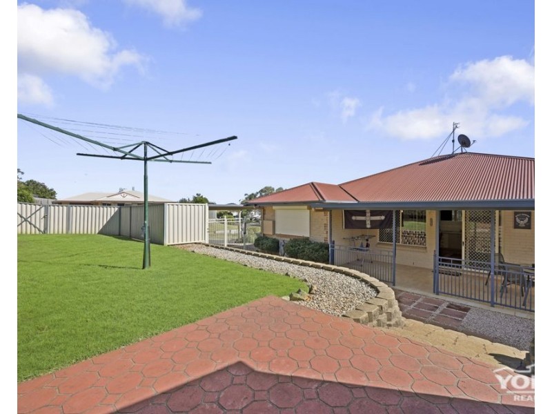 11 Quinlan Court, Darling Heights QLD 4350