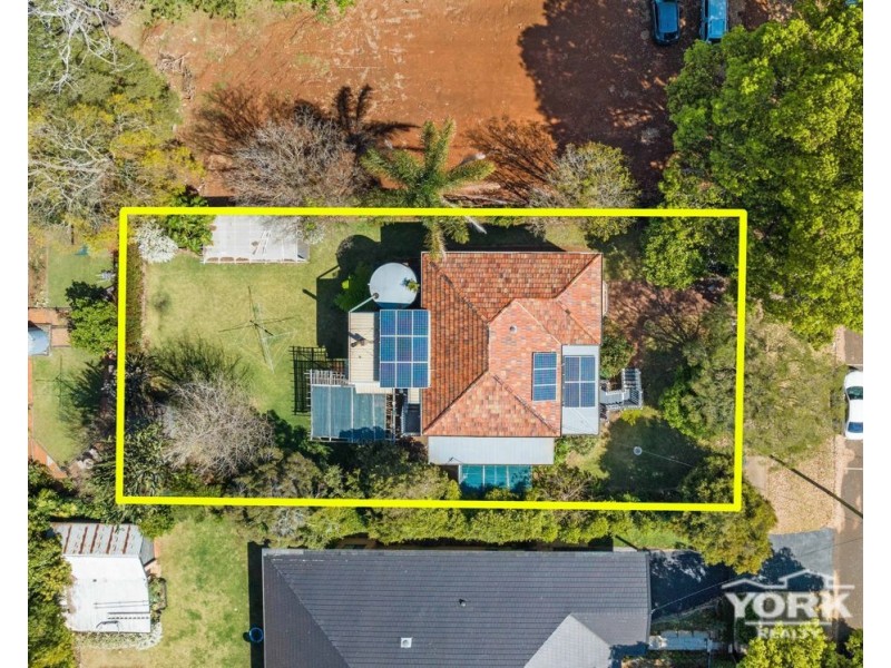 16 Herries Street, East Toowoomba QLD 4350