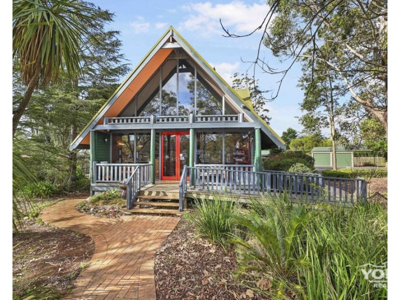 2 Littleton Drive, Highfields QLD 4352