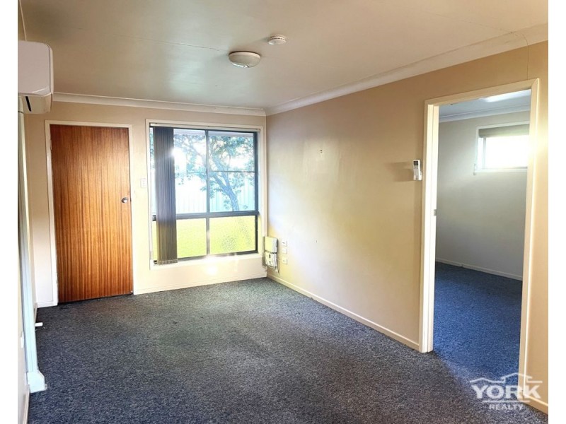 Mount Lofty QLD 4350