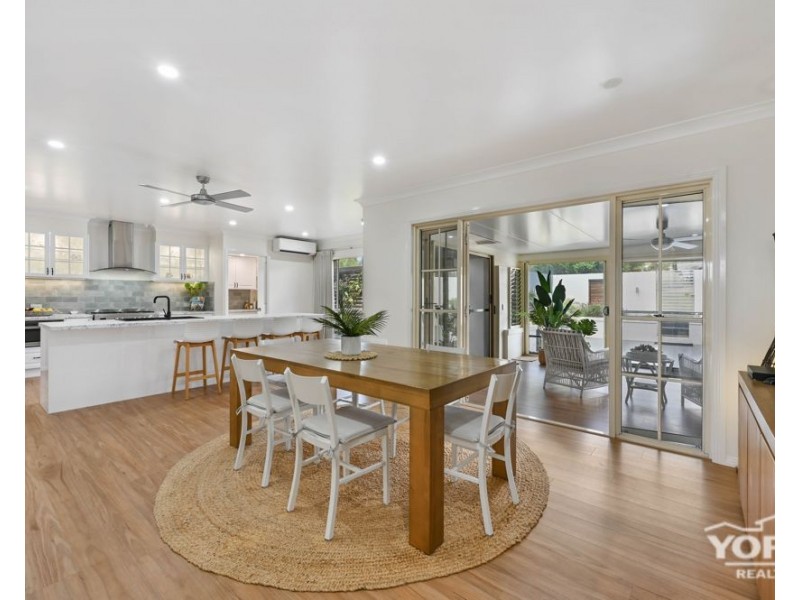 8 Morris Court, Cotswold Hills QLD 4350